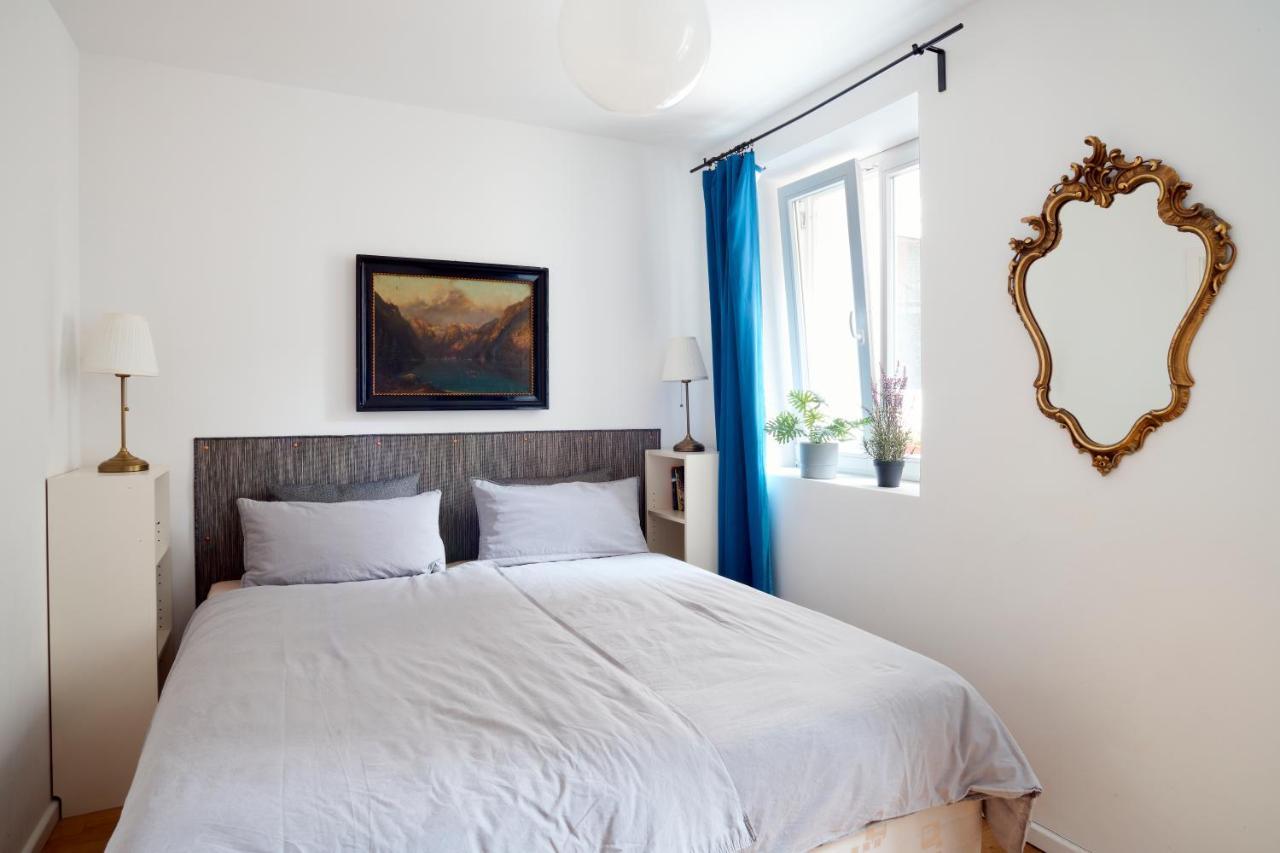 Beautiful Park Apartment For 4 Guests Berlín Exterior foto